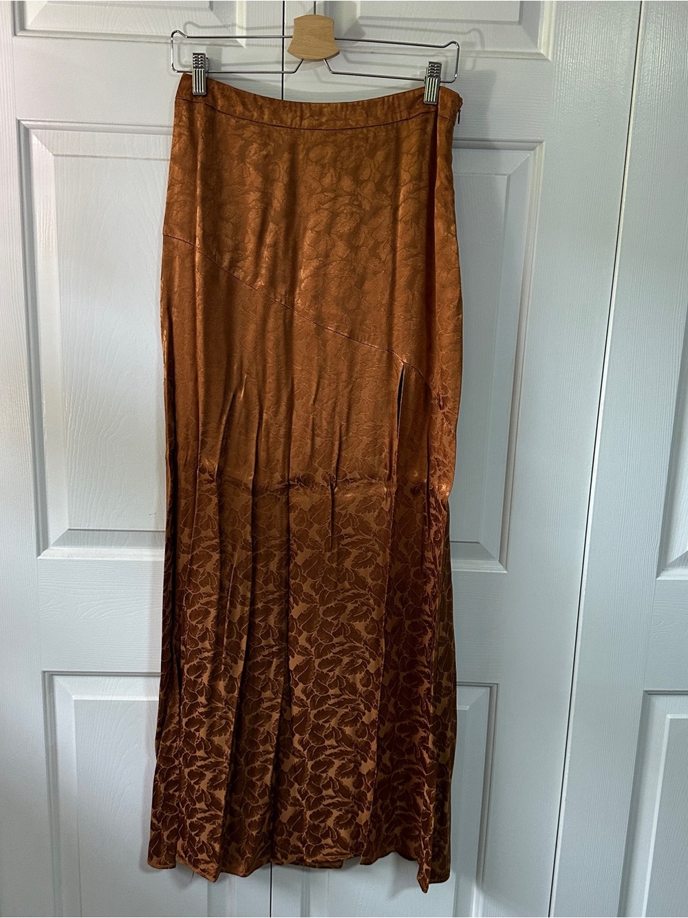 FORE Brand Vintage Style Satin Maxi Skirt, Size Large, NWT
